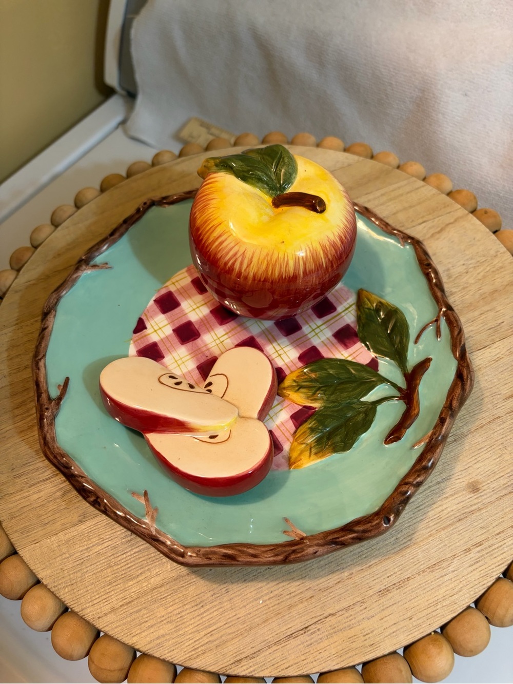 Apple 3D Decorative Plate by Baum Bros. Style Eyes